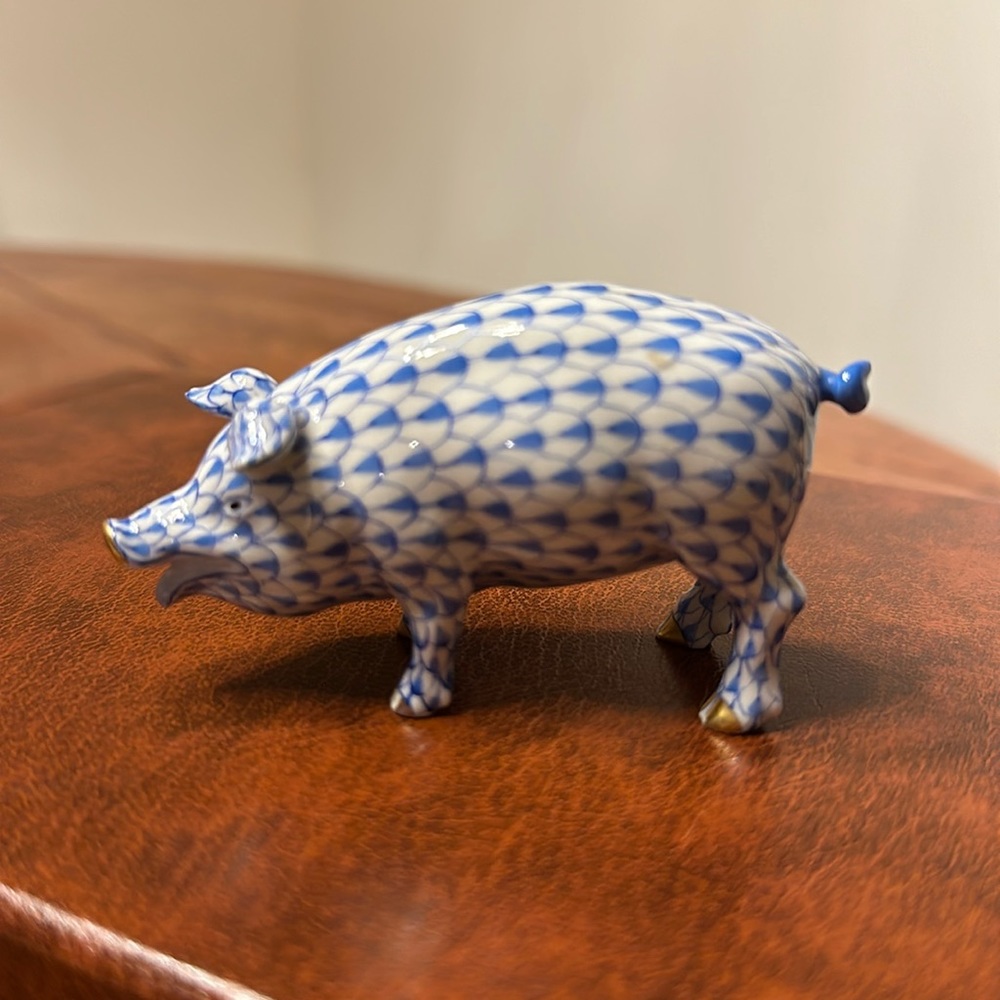 Herend Pig. Blue. 2”